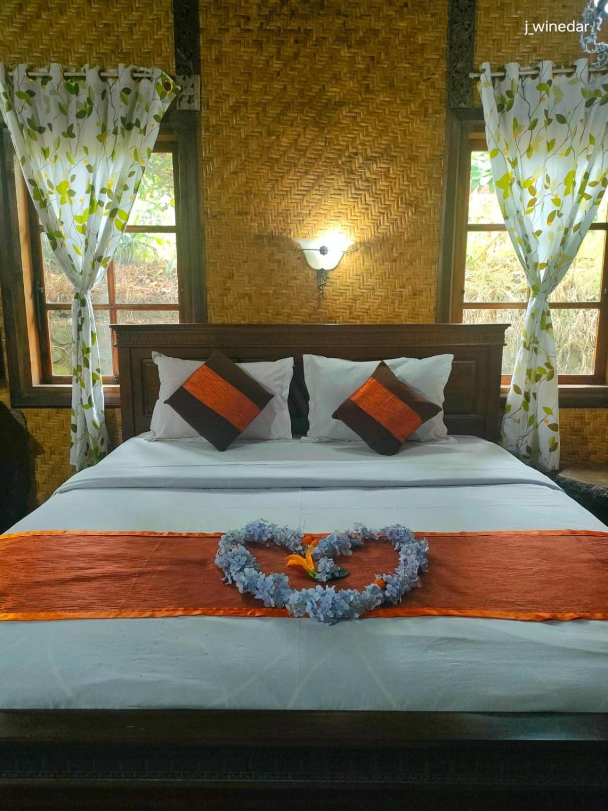 Yoschi'S Hotel Bromo Ngadisari Esterno foto